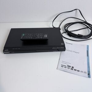 Sony CD/DVD Player With Remote & HDMI Cable Model DVP-SR500H Tested